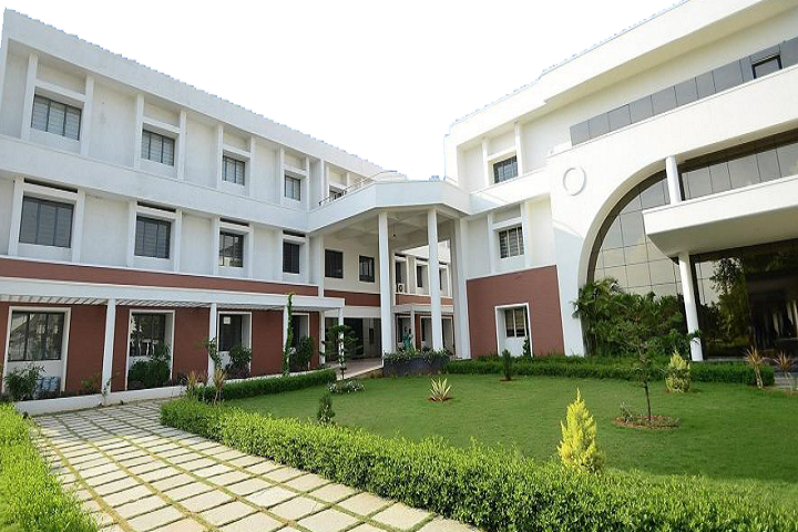 https://cache.careers360.mobi/media/colleges/social-media/media-gallery/7406/2021/7/5/Campus View of Sankara Institute of Management Science Saravanampatty_Campus-View.png